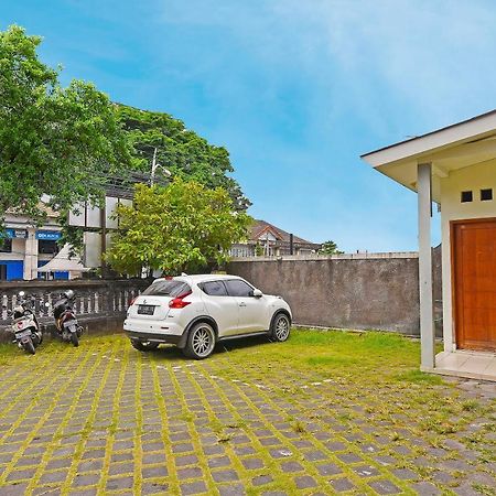Super Oyo 91495 Hotel Indah Residence Dempassar Exterior foto