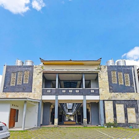 Super Oyo 91495 Hotel Indah Residence Dempassar Exterior foto