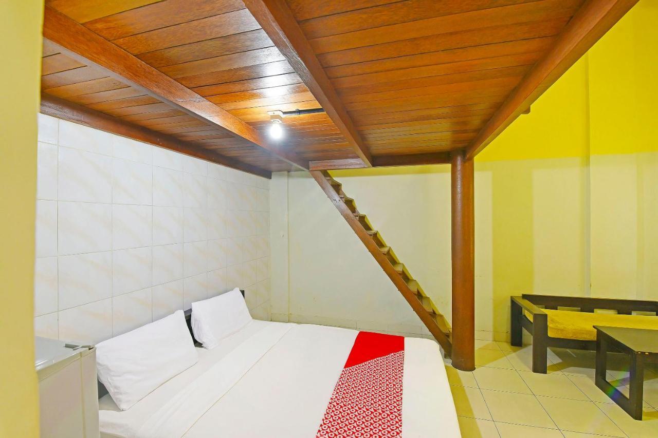 Super Oyo 91495 Hotel Indah Residence Dempassar Exterior foto
