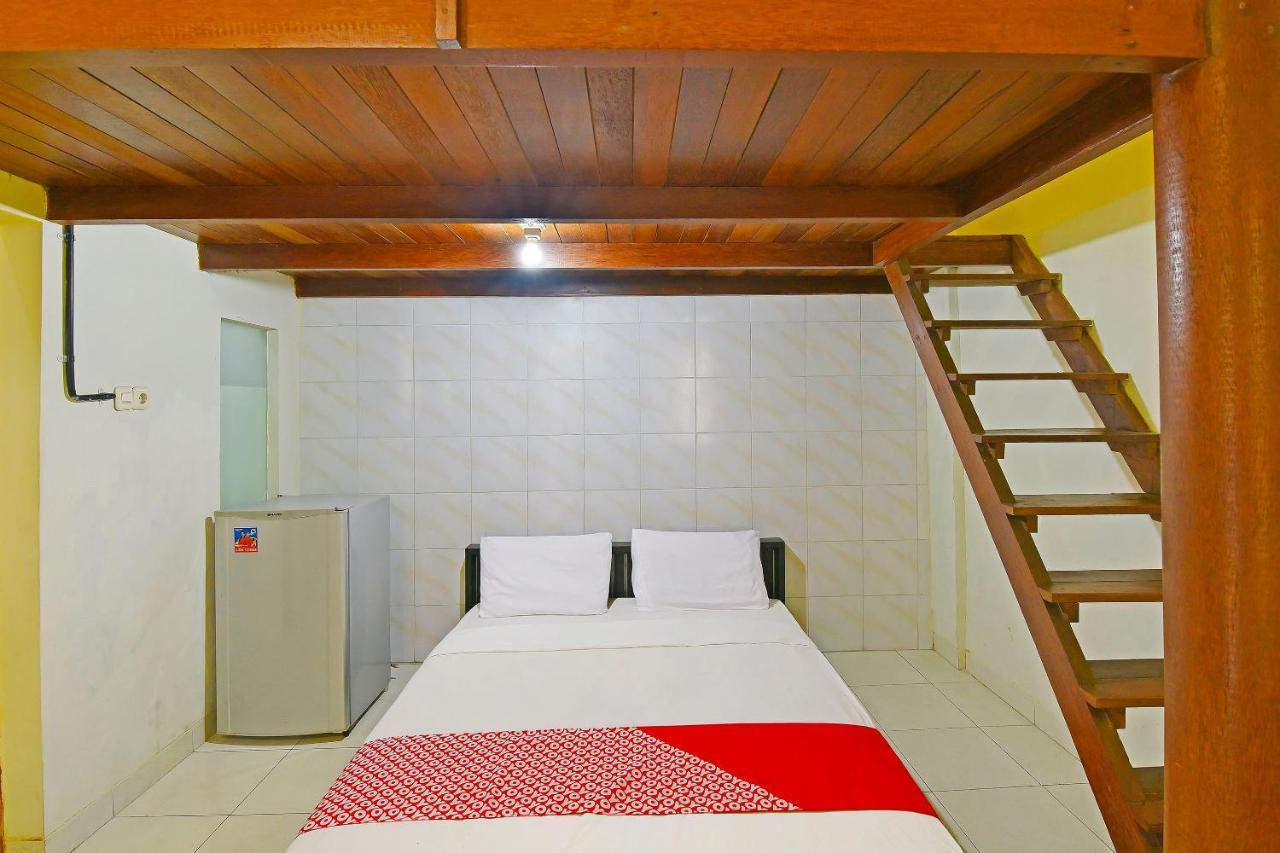 Super Oyo 91495 Hotel Indah Residence Dempassar Exterior foto